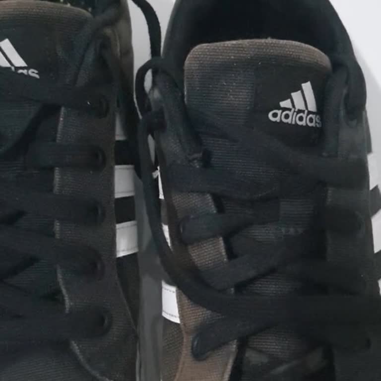 Adidastr.com Ayakkabı Sorunlu Üretim Hatası