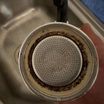 Enplus Bialetti Mokapot Alt Bant Lekesi İlk Kullanımda Oluştu