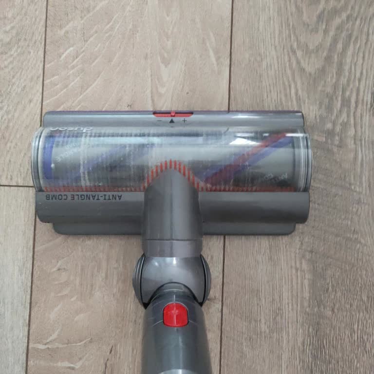 Çok Güvendiğim Dyson Beni Perişan Etti...