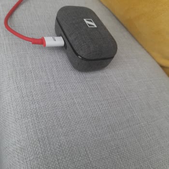 Sennheiser Kulaklığımın Işığı Yanmıyor