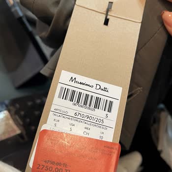 Massimo Capacity Mağaza Çalışanlarının Kalitesizliği