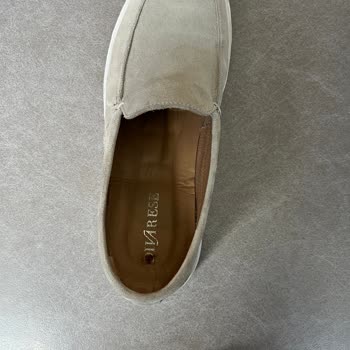 Divarese Ayakkabı Tabanındaki Görünmeyen Çiviler Sonucu Oluşan Sağlık Sorunu