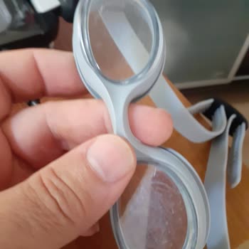 Decathlon Nabaiji Yüzücü Gözlüğü - Standart Boy - Gri - Şeffaf Camlar - Ready