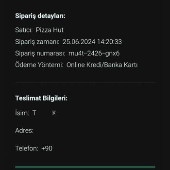 Pizza Hut'tan Gelen Kıl Kabusu: İki Dilimde De Kıl Bulundu!