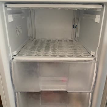 BİM Derin Dondurucu Eksik Parça