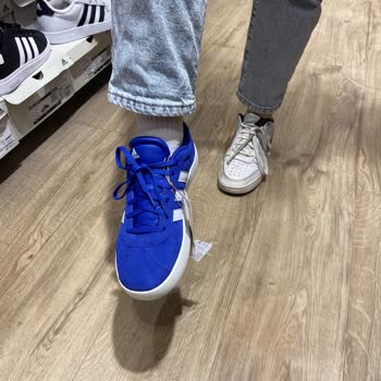 Deichmann Aldığım Ayakkabının Rengi Soldu