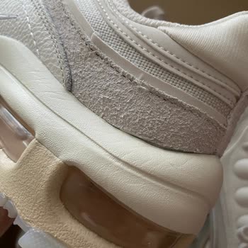 Sneaks Up Ayıplı Ürünüm İnceleme Sonrası Aynısı Gönderildi