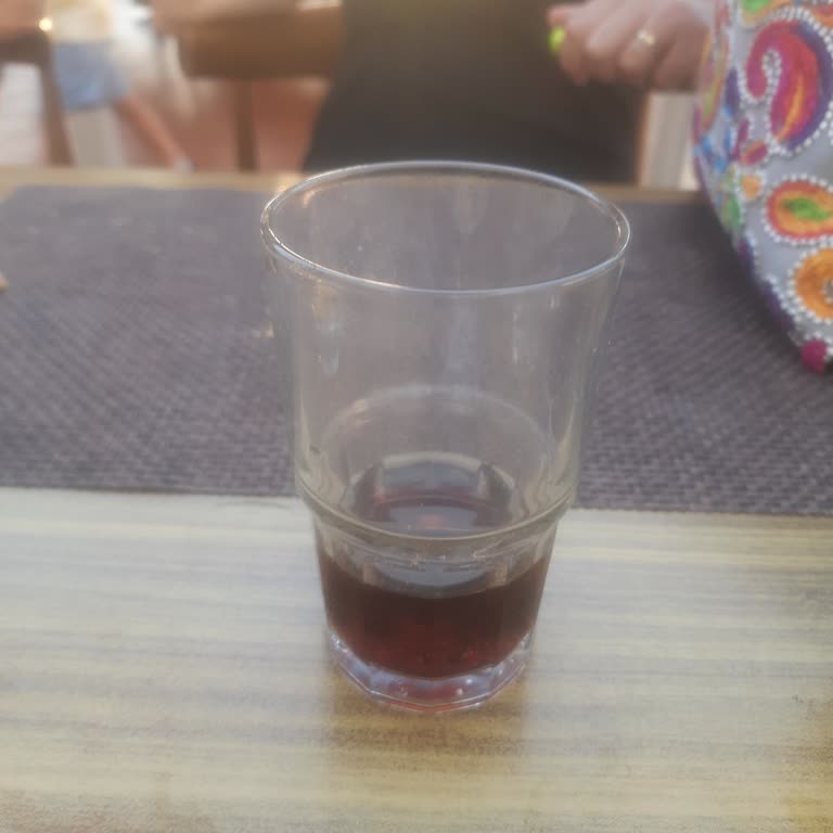 Pine Bay Holiday Resort Pine Bay Otel: Hijyen Yoksunu Ve Güya Her Şey Dahil