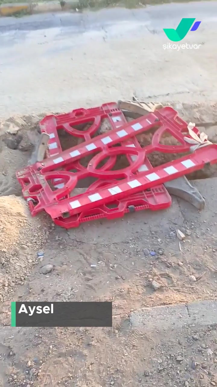 Boğaziçi Elektrik - Bedaş Saat 9'da Kopan Kablolar! videonun kapak resmi