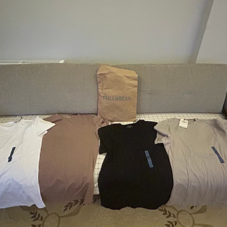 Pull and Bear Paketleme Yapmayı Bilmiyorlar.
