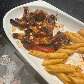 Tavuk Dünyası Tabak İçinden Kullanılmış Peçete Çıktı!