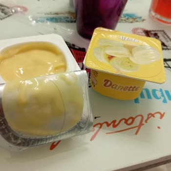 Danette Muzlu Puding İçinden Kocaman Kıl Çıktı