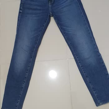 Guess Mağazası Ayıplı Ürününe Sahip Çıkmıyor