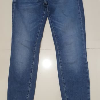 Guess Mağazası Ayıplı Ürününe Sahip Çıkmıyor