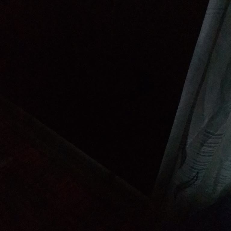Uludağ Elektrik Yanmayan Sokak Lambaları. Samanlı Mahallesi Yıldırım