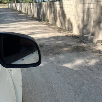 Van Büyükşehir Belediyesi Çukurlu Ve Bozuk Yol