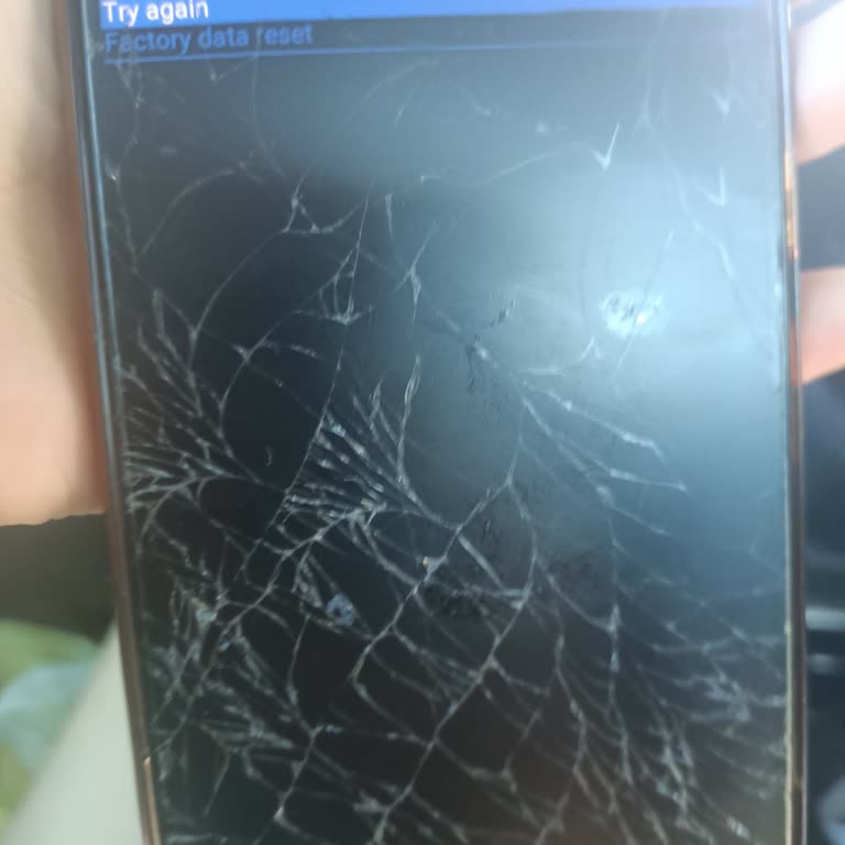 Tecno Camon 18 Android Çöktü