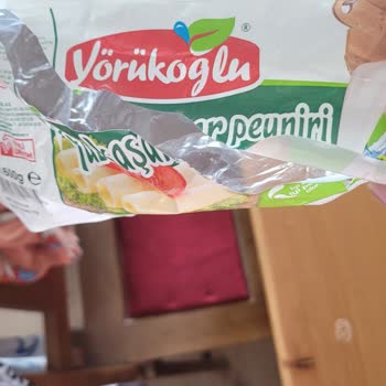 Yörükoğlu Marka Kaşar Peynirinden Kıl Çıktı