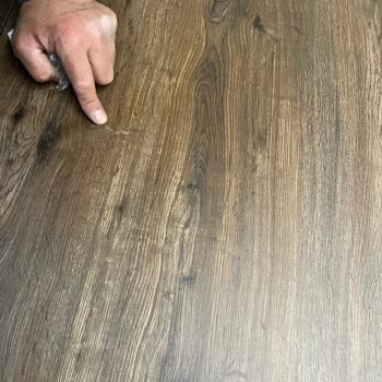 Kelebek Mobilya Sürekli Hasarlı Ürün Getiriyor