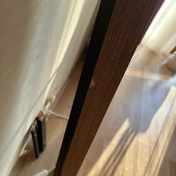 Kelebek Mobilya Sürekli Hasarlı Ürün Getiriyor