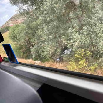 Adıyaman Anka Turizm (Otoyolları Çöplük Olarak Kullanıyor)