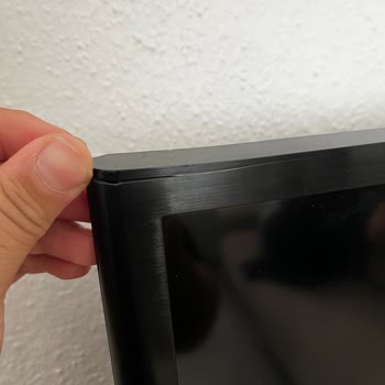 Samsung Ankara Merkez Servisi LED TV Kırık Teslim Etti.