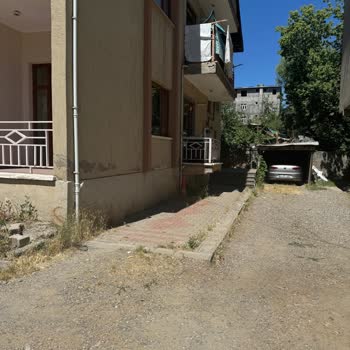 Muş Aras Kargo Hizmet Sıfır İlgi Sıfır Muhatap Olacağım Kimse Yok
