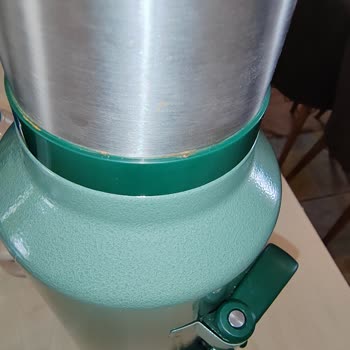 A101 Stanley Termos Paslandı. Gurur Tekstil Ve A101 Sorumluluk Almıyor