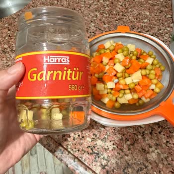 Harras Marka Garnitürde Salyangoz Şoku!