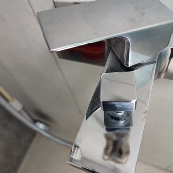 1 Aylık ECA Tierra Banyo Bataryası Pas Lekeleri Başladı