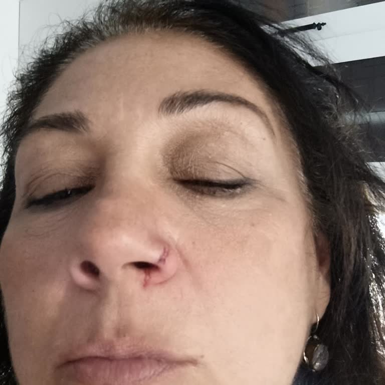 Koçtaş Yenibosna Mağazası Ve AVM Sine Tepki Ve Kınama!