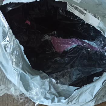 MNG Kargo Ürünüm Açılmış Halde Geldi Ve Eksik Ürün Çıktı