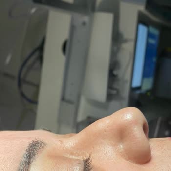 Aile Hastanesi Hastane Deneyimi Ve İlgisizlik Üzerine Değerlendirme