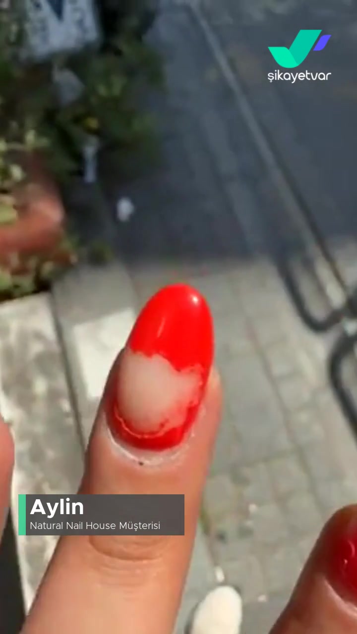 Natural Nail House Kalıcı Ojeleri 3 Günde Kabardı Üstüne Para İstendi Düzeltmek İçin! videonun kapak resmi