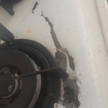 Altus Ankastre Ocak Cam Patlaması