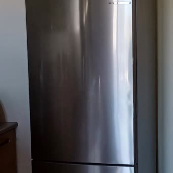 Garantili Bosch Buzdolabında Kapak Ve Yüzey Sorunları