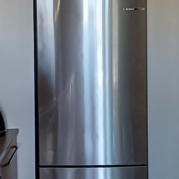 Garantili Bosch Buzdolabında Kapak Ve Yüzey Sorunları