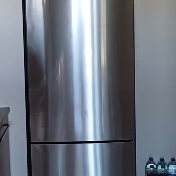 Garantili Bosch Buzdolabında Kapak Ve Yüzey Sorunları