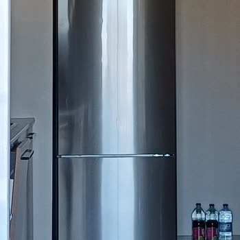 Garantili Bosch Buzdolabında Kapak Ve Yüzey Sorunları