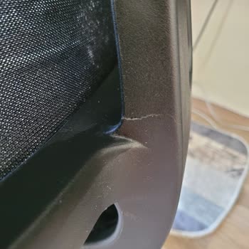 Seduna Mobilya Thunder Pro Plastik Kısım Çatladı