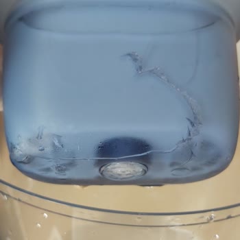 Brita İç Hazne Kırıldı
