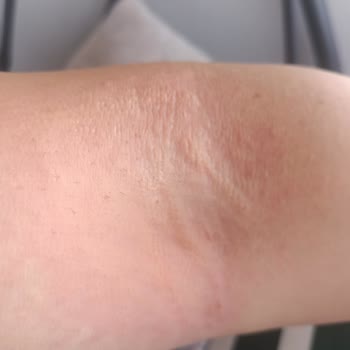 Veet Tüy Dökücü Krem