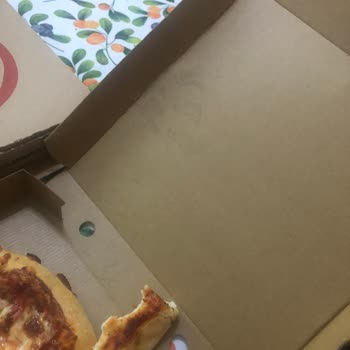 Pizza Hut Pizza Siparişimde Hijyen Sorunu