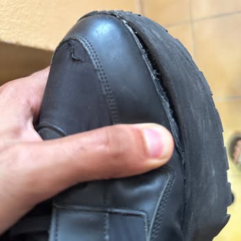 Tergan Deri Kalitesiz Ayakkabı Ve Yetersiz Tamir Hizmeti