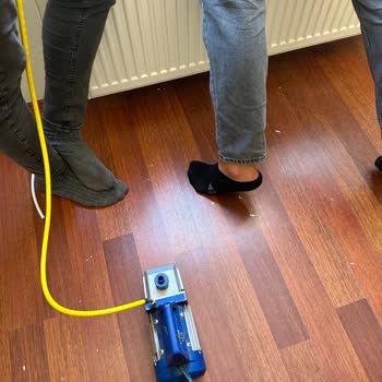 Fujiplus Vakumsuz Montaj Yapıyor