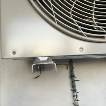 Beko Dış Ünite Montajı Ürün Teslim Etmedi Ve Dış Ünite Su Akıtıyor.