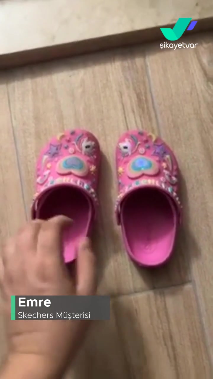 Skechers Işıklı Terlik Işığı Sürekli Yanıyor videonun kapak resmi