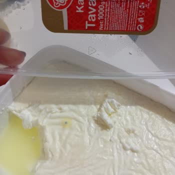 Eker Kaymaklı Tava Yoğurdu Küflenmiş