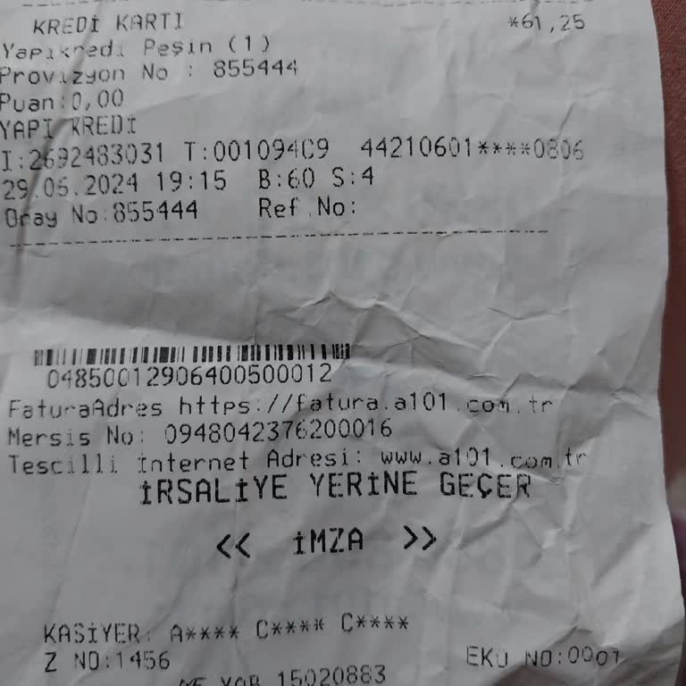 A101 Personeli Gelen Ürünleri Çıkarmıyorlar