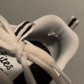 Skechers Ayakkabı Garanti Süreci Kötü